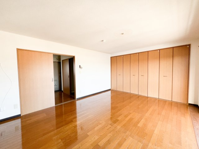 ABIDEの内装