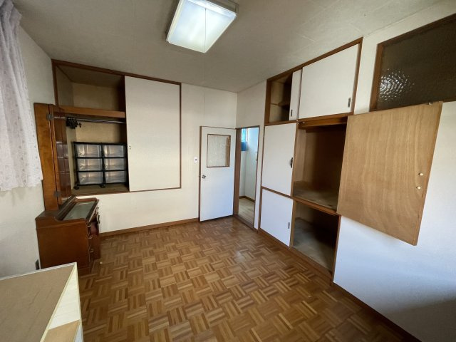 和歌山市和歌川町・中古戸建・54722の洋室