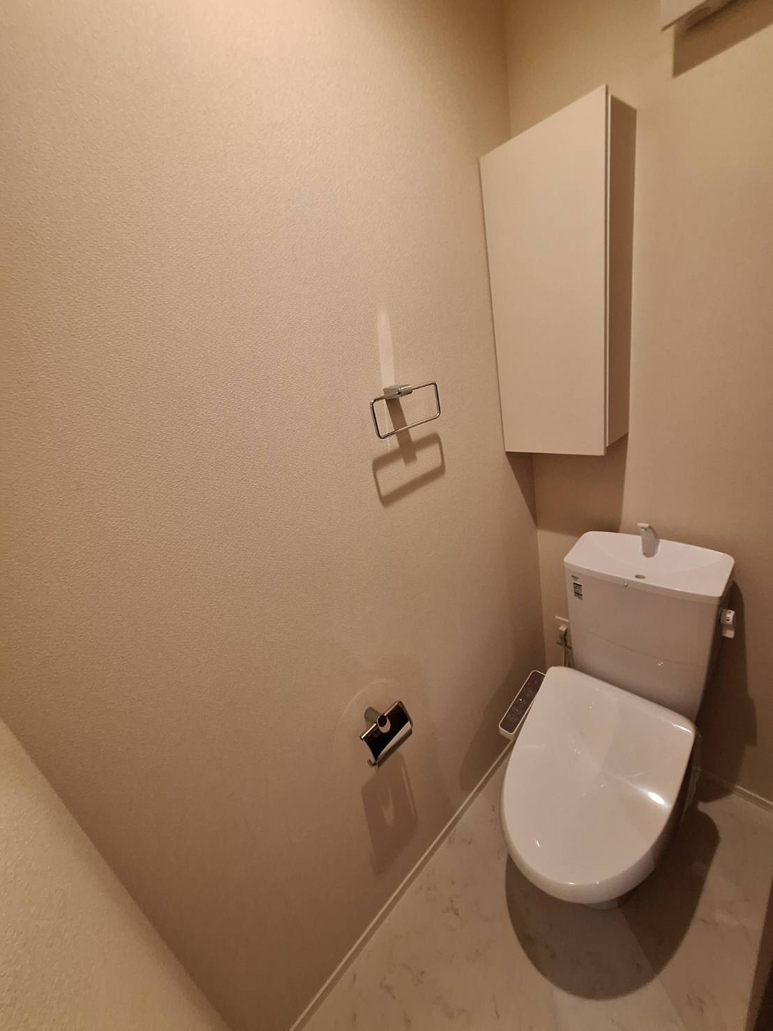 王禅寺西７丁目メゾンのトイレ