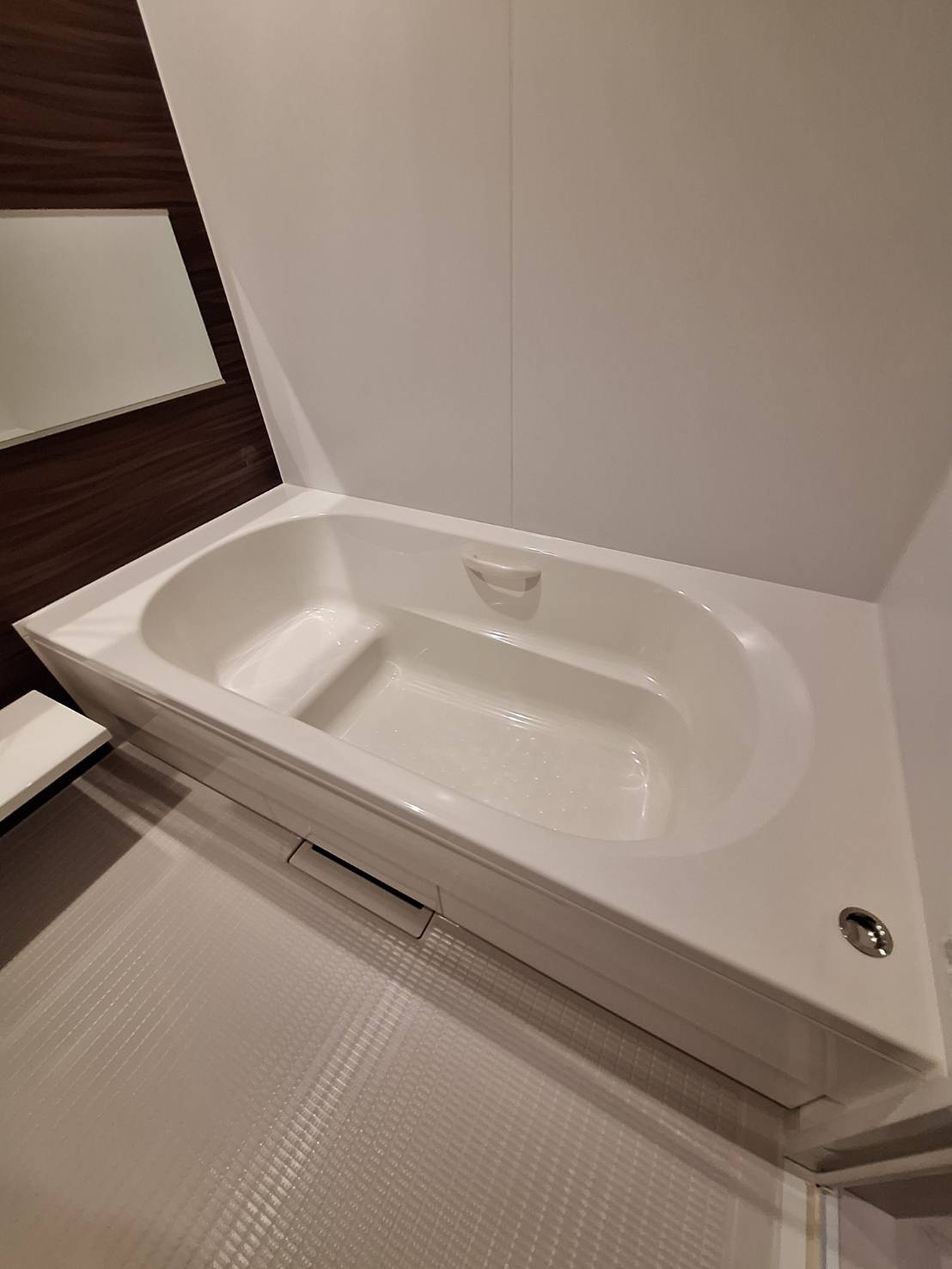 王禅寺西７丁目メゾンの浴室