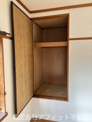 【その他】 | ハイツ竹内Ⅰ | 南側の洋室6帖の収納
