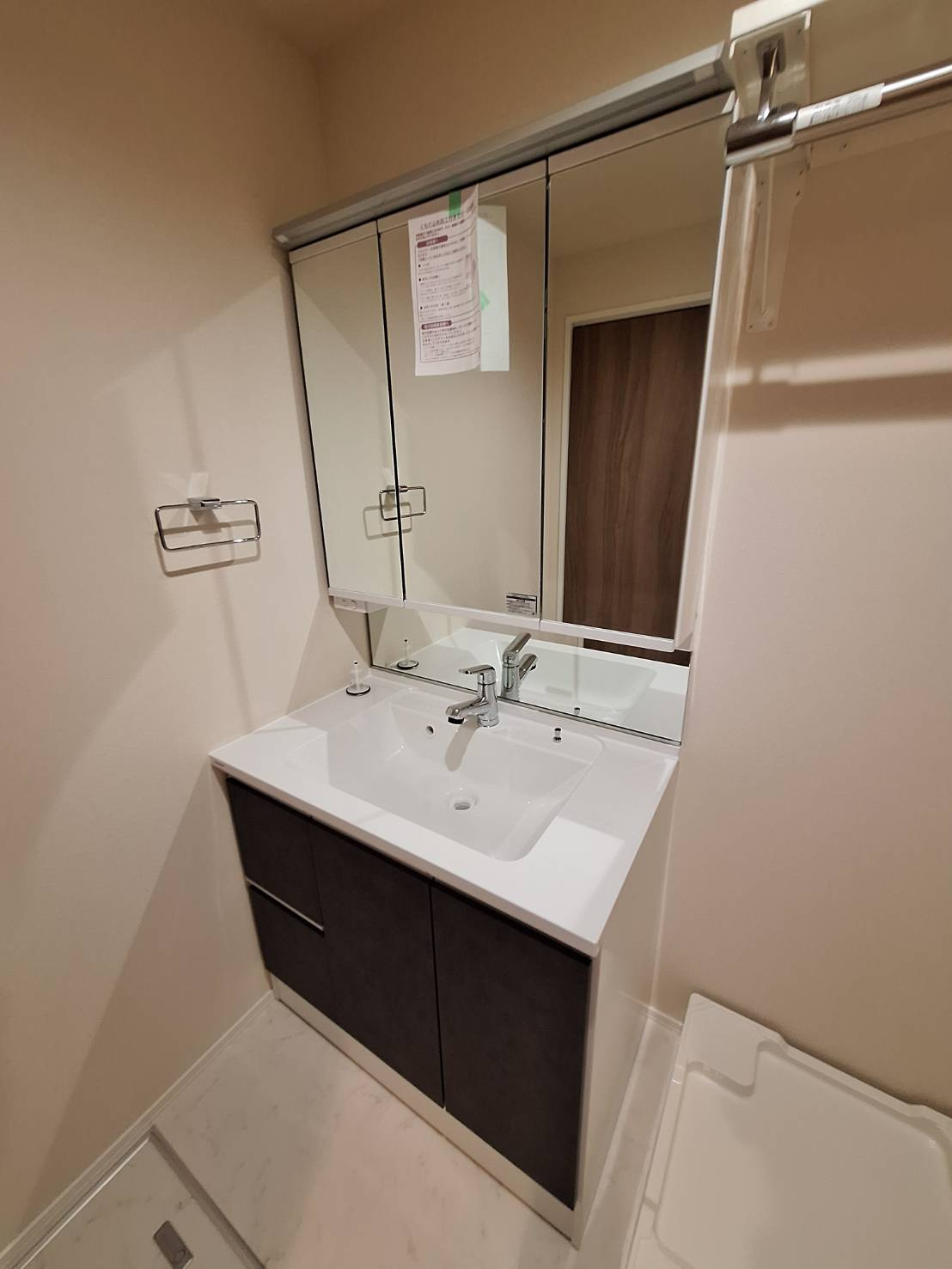 王禅寺西７丁目メゾンの浴室