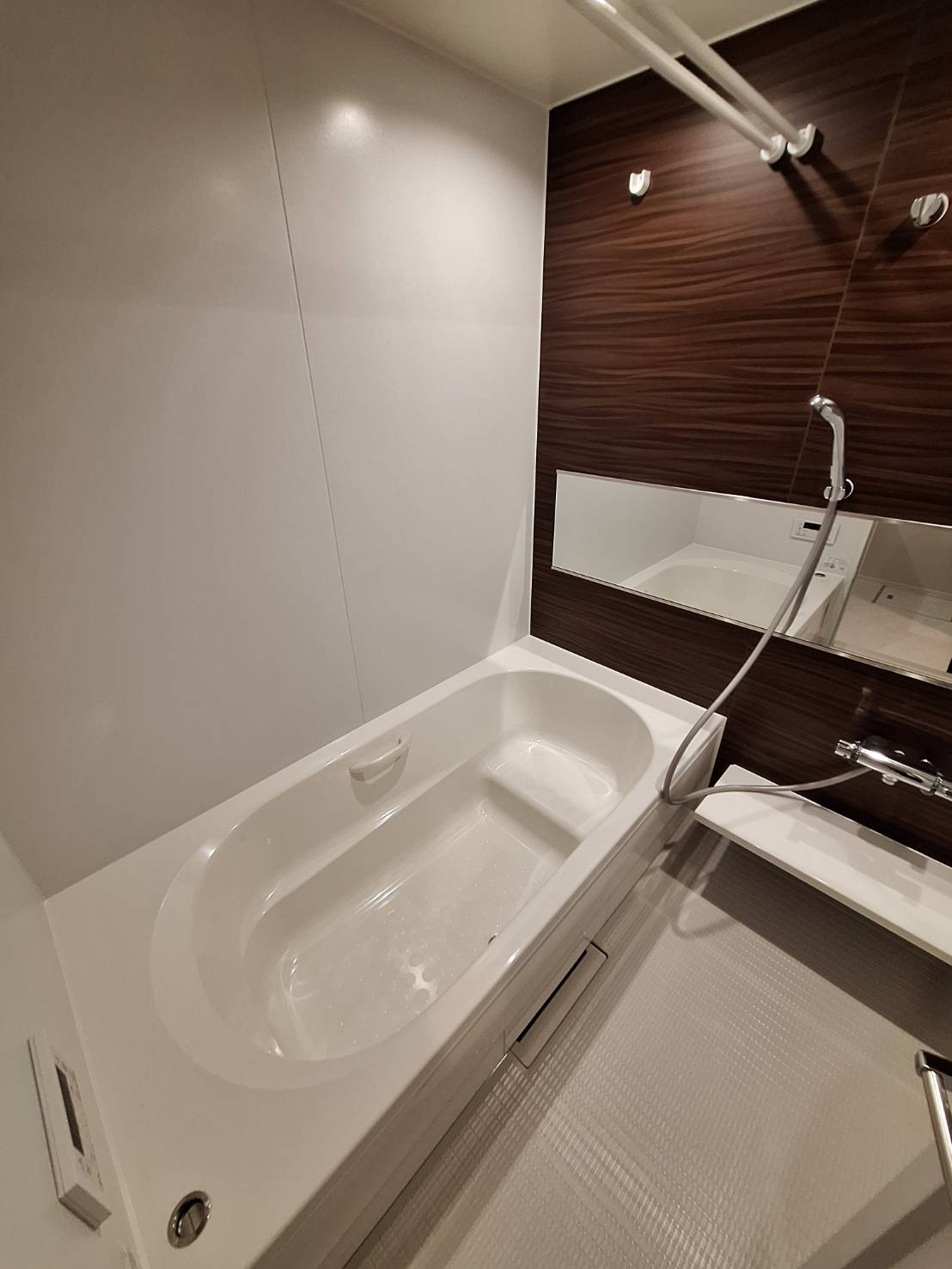 王禅寺西７丁目メゾンの浴室