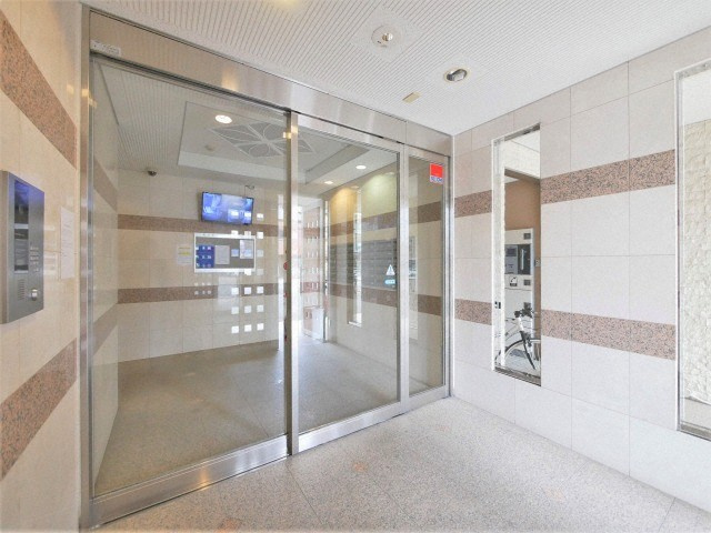 NLC新大阪のエントランス