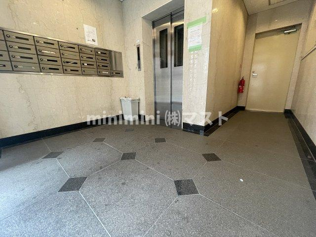 moco-06のロビー