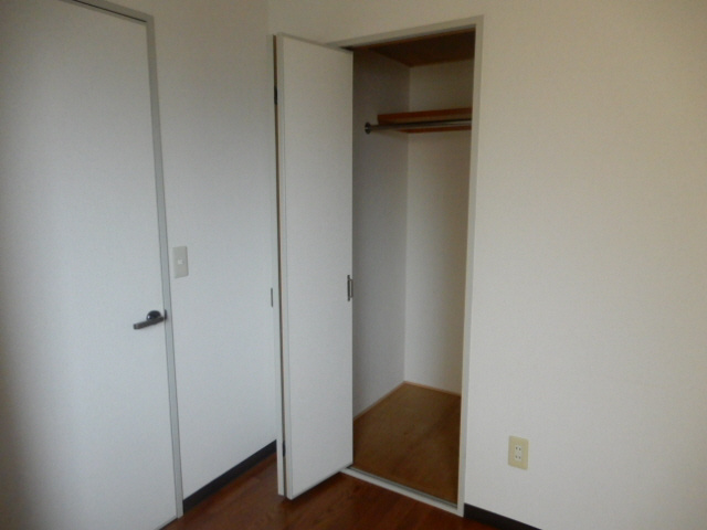 グリーンエイトⅢの収納