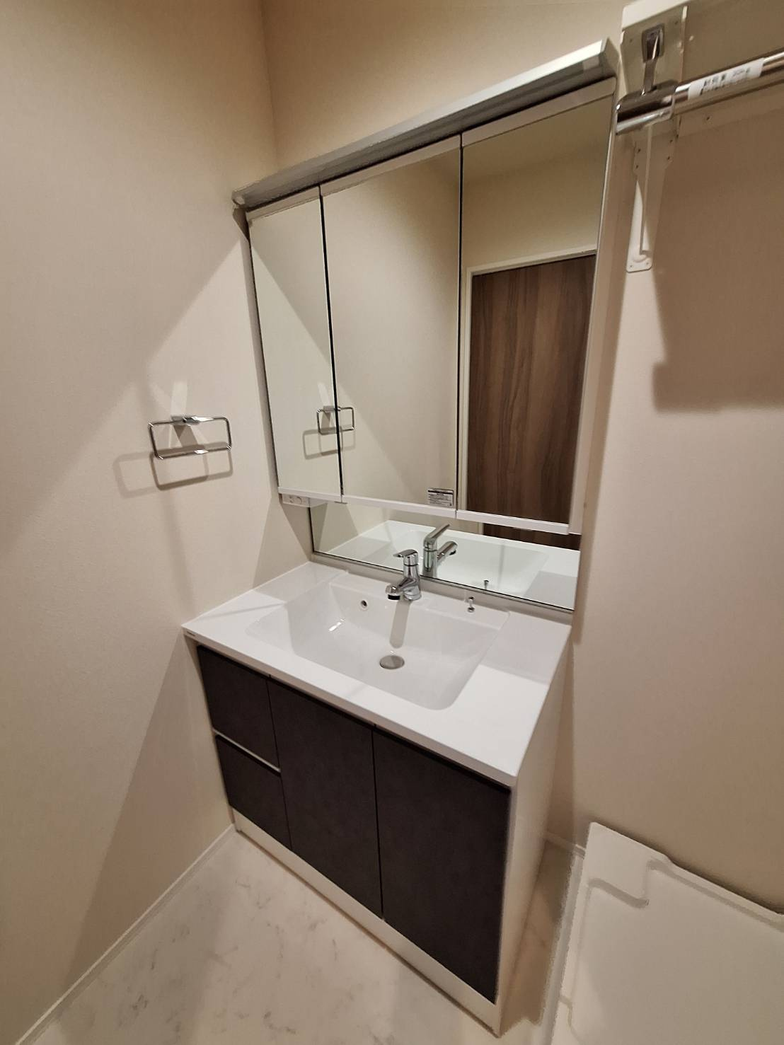 王禅寺西７丁目メゾンの浴室