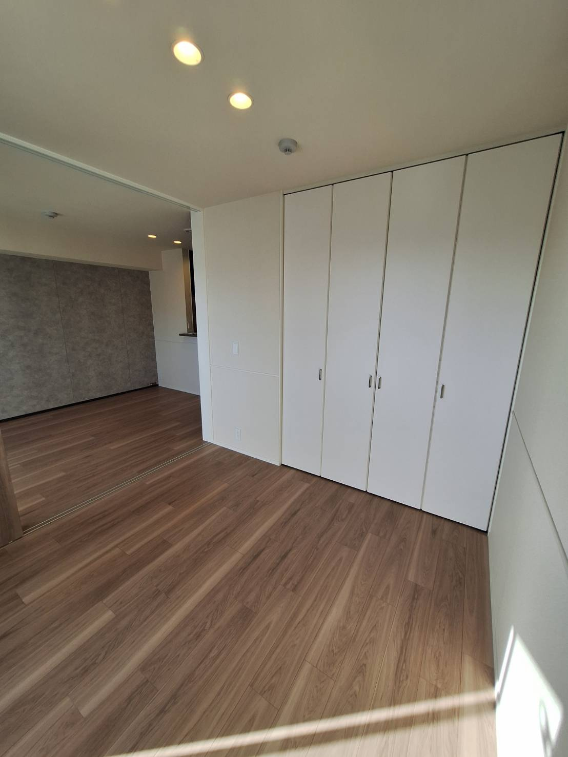 王禅寺西７丁目メゾンの居間・リビング