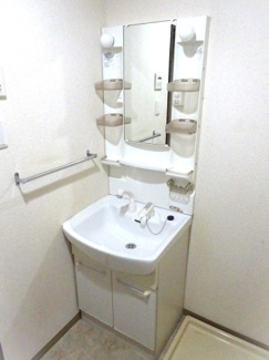 【洗面所】 | プロスペリアつくば | 忙しい朝には欠かせない洗面所です
