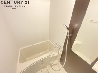 フォーリアライズ尼崎エランの浴室