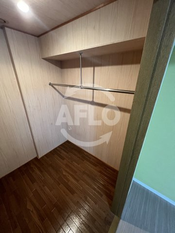 ルナ・エスパシオ　田中小学校区の収納|ルナ・エスパシオ　ウォークインクローゼット