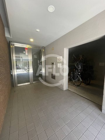 ルナ・エスパシオ　田中小学校区のエントランス|ルナ・エスパシオ　エントランス