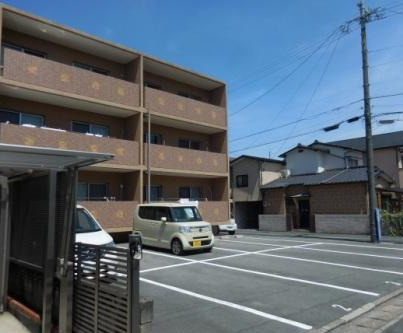 Ｌｉｎｏ２４の駐車場