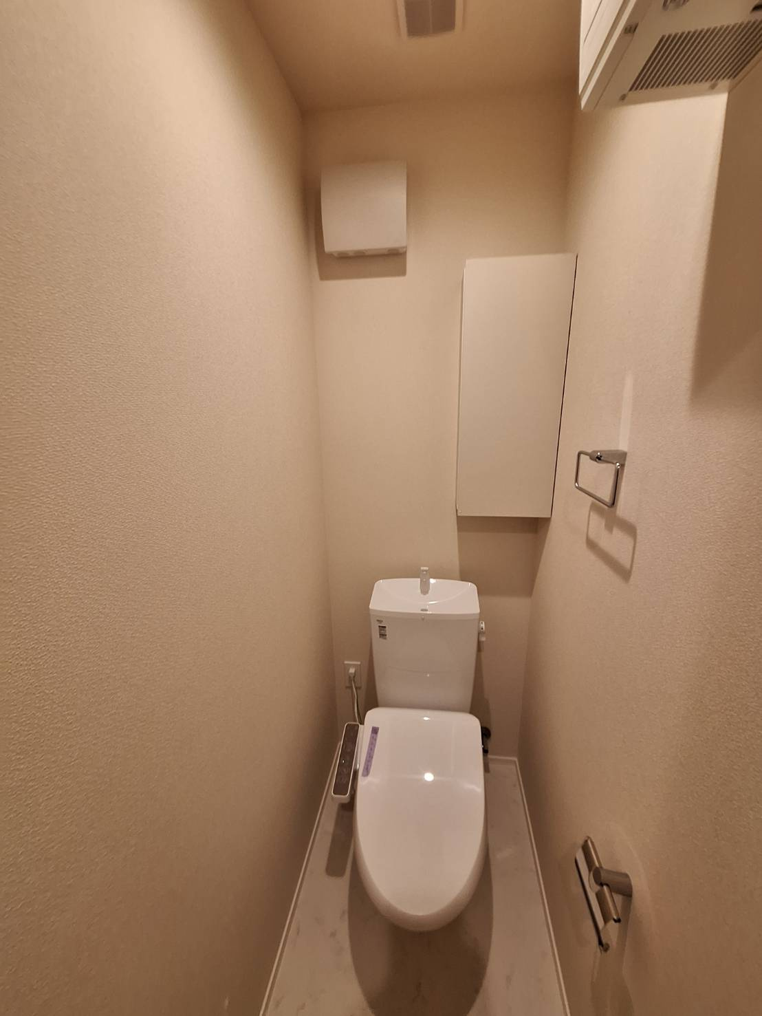 王禅寺西７丁目メゾンのトイレ