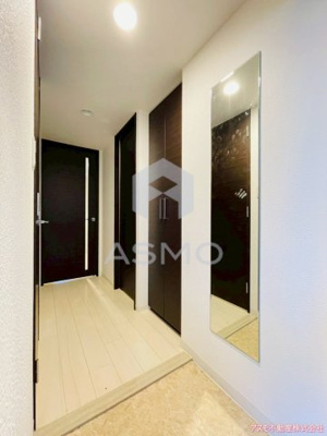 【玄関】 | ラ・フォルム本町WEST