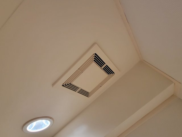 ベルトピア西明石Ⅲの浴室