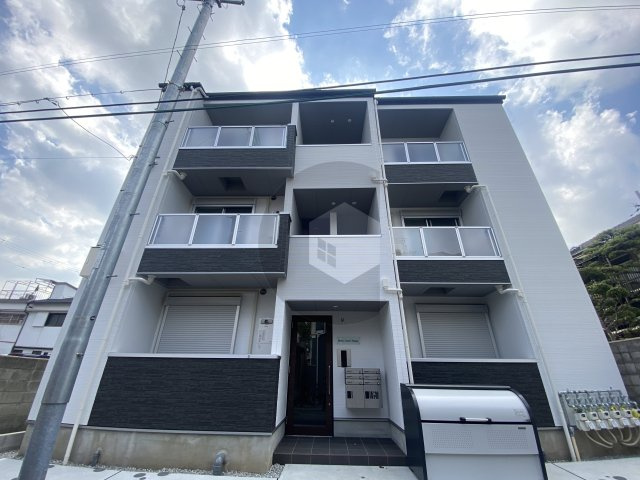 ブランコート長瀬の外観