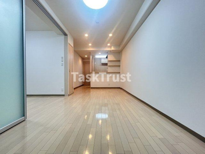 【居間・リビング】 | コンフォート大阪天満宮