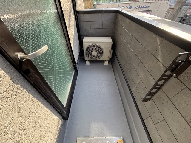 Glanz　Court　John　立花町のバルコニー
