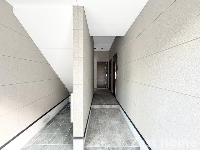 Glanz　Court　John　立花町のロビー