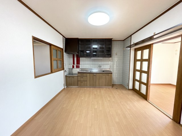 あぞのハイツの居間・リビング|おしゃれな居間です
※修繕中の為、別室内の写真を利用しております。