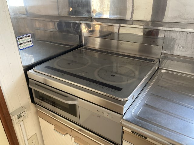 網走市錦町１６２番中古住宅のキッチン