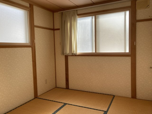 網走市錦町１６２番中古住宅の和室|2階