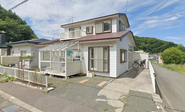 網走市錦町１６２番中古住宅の外観