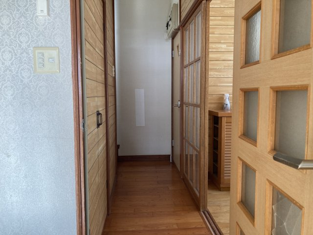 網走市錦町１６２番中古住宅のその他|ホール