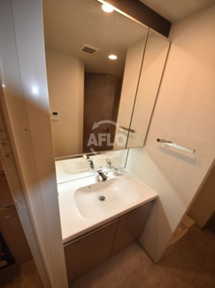 【洗面所】 | ラシュレ北浜 | ラシュレ北浜　独立洗面台