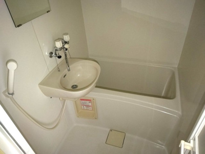 【浴室】 | ハローダニエル | シャワー付き