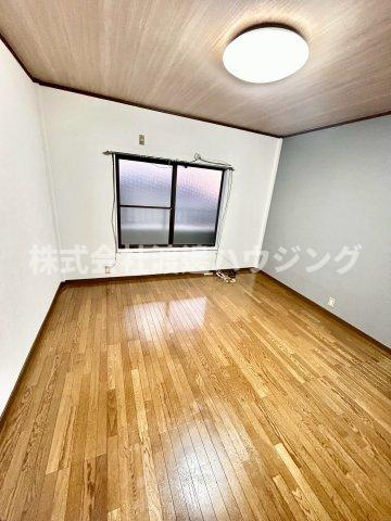 瓢箪山町一戸建の内装