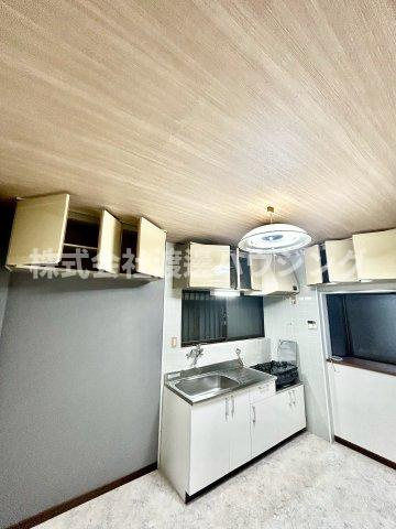 瓢箪山町一戸建のキッチン