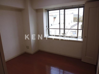 【寝室】 | フロントリー | 寝室です