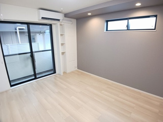 【居間・リビング】 | ヒカルサつくば花畑 | 過ごしやすい室内です