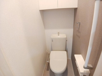 【トイレ】 | ジュネスⅢ | シンプルで使いやすいトイレです