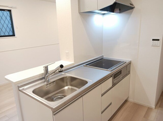 【キッチン】 | パークヒルズ利根六番館 | コンパクトなキッチンで掃除もラクラク