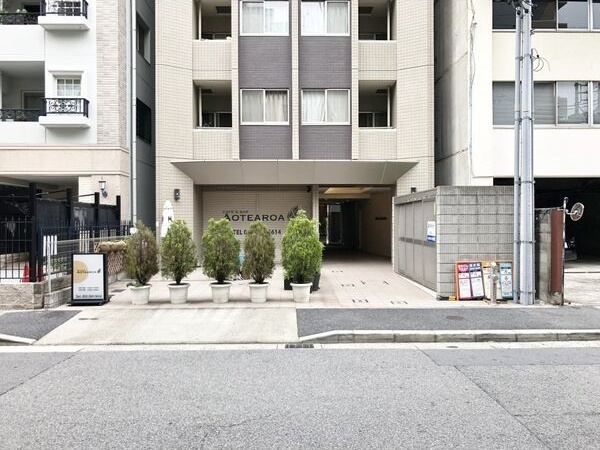 アモン フォンテーヌのエントランス