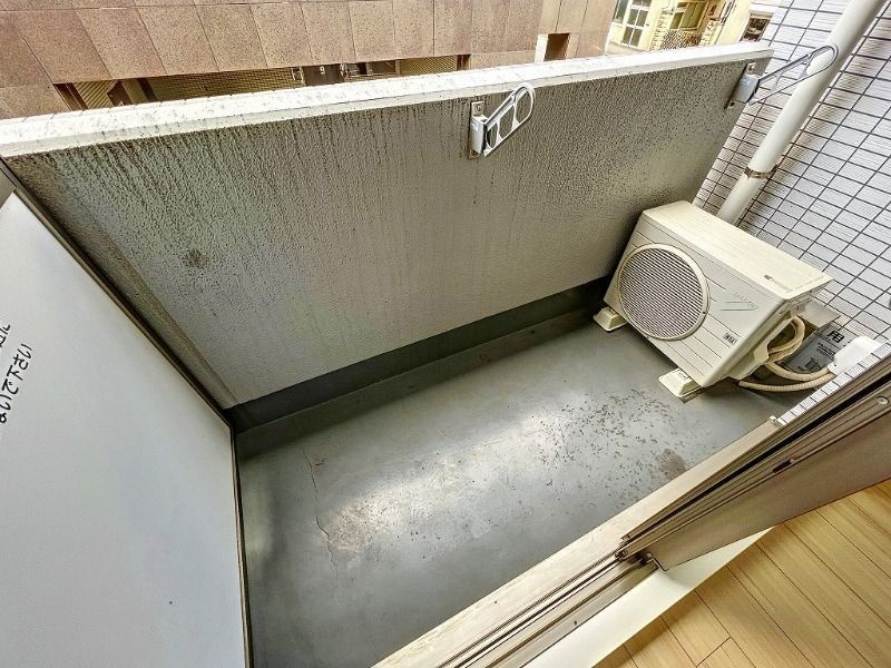 アリビオ両国のバルコニー