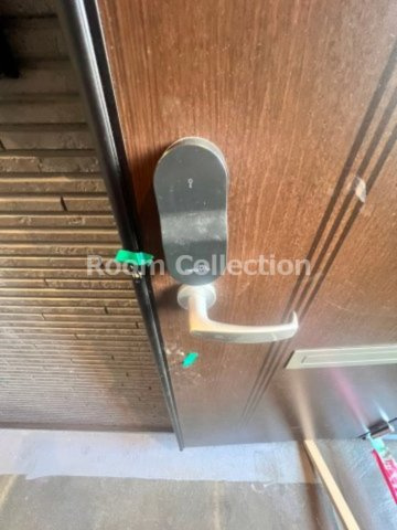 ハーモニーテラス成増の玄関