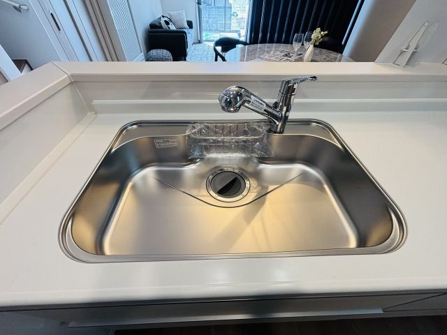 ハートフルタウン南風原町津嘉山Ⅱ-A号棟　＼☆ご成約時キャッシュバック☆／のキッチン|使いやすいキッチンです