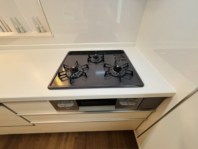 ハートフルタウン南風原町津嘉山Ⅱ-A号棟　＼☆ご成約時キャッシュバック☆／のキッチン|お料理しやすいキッチンです