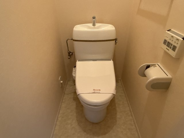 姫路市白浜町のハイツのトイレ