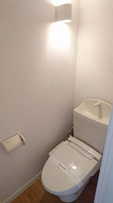 【トイレ】 | レオパレスルミェール-西野川4丁目-