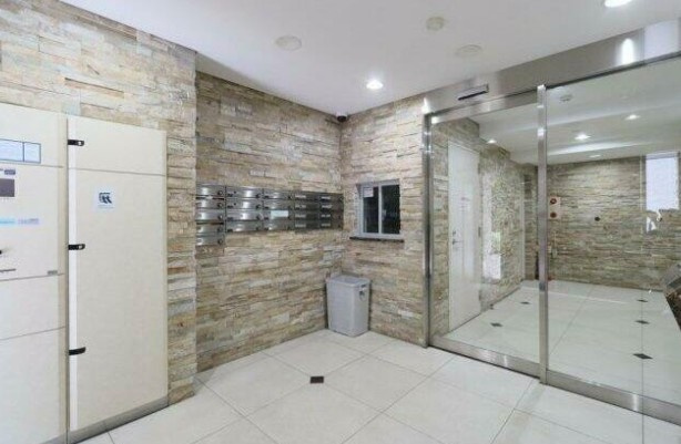 プレスタイル田端のロビー