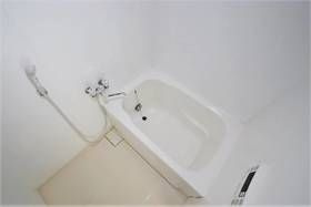 ビレッジハウス潮見タワー１号棟の浴室