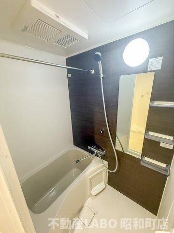 U-ro鶴橋駅前の浴室