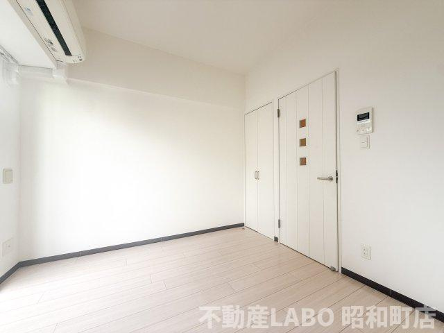 U-ro鶴橋駅前の寝室