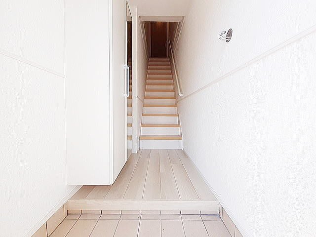 サンライズさくらまちＣの玄関