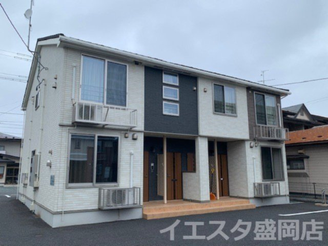 クラウディアＡ